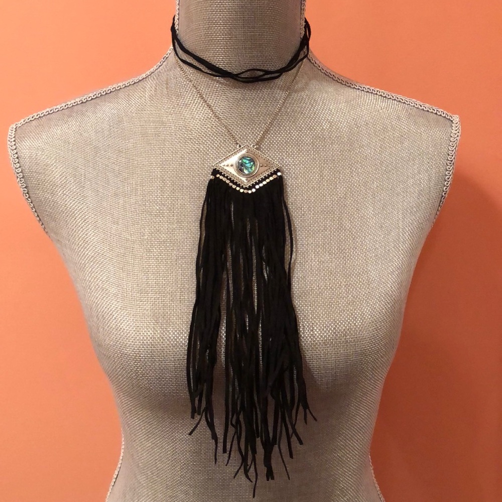 Chocked necklace